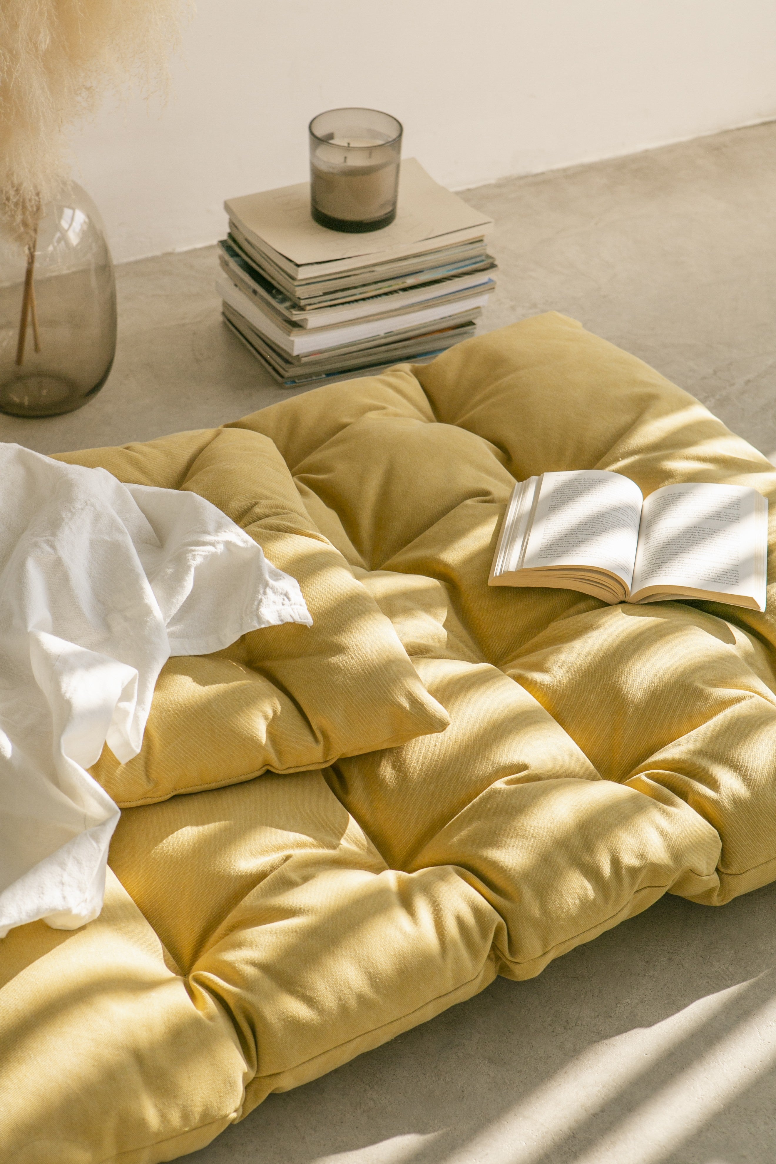Matelas futon de sol jaune