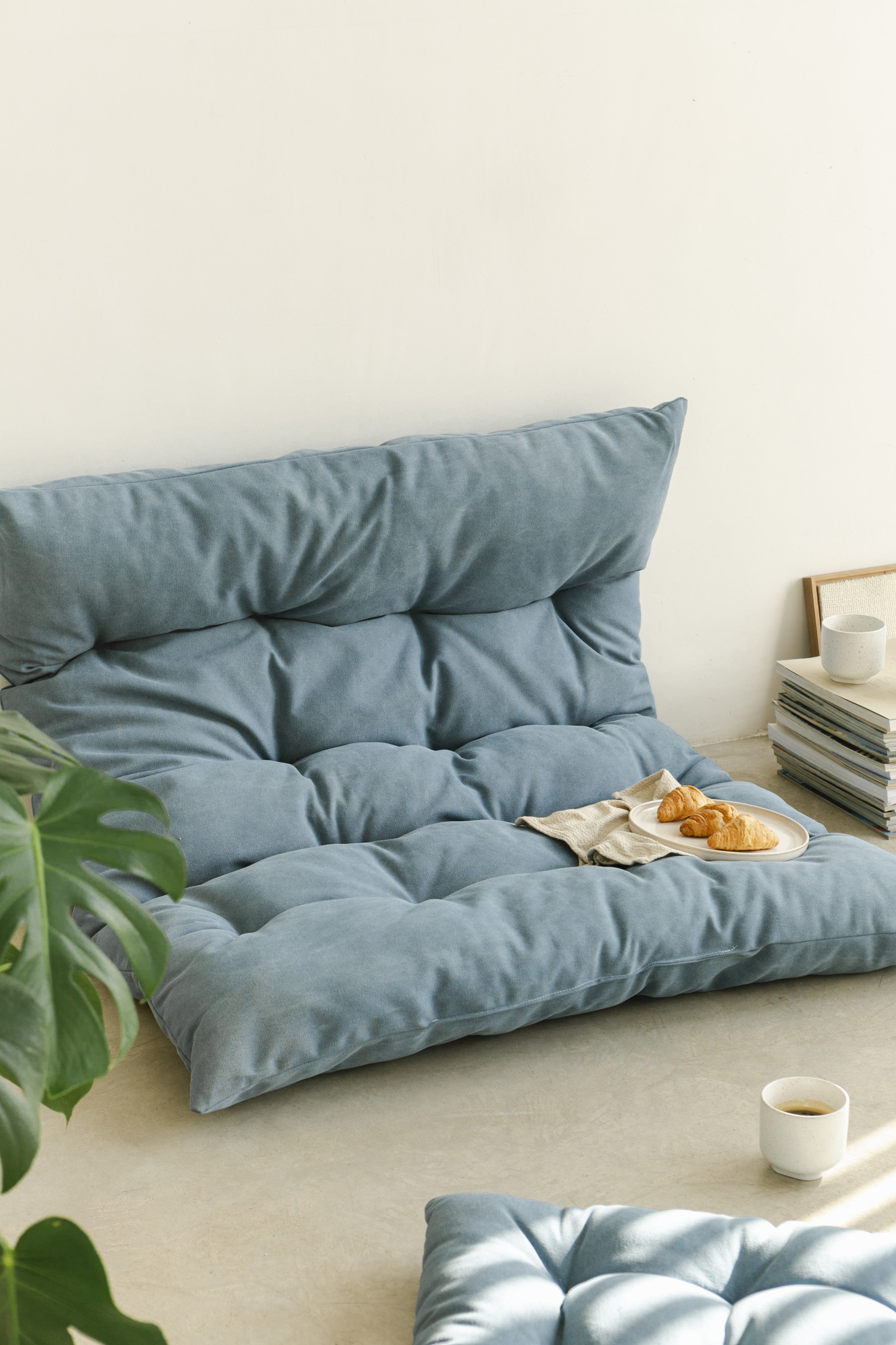 Matelas futon de sol bleu