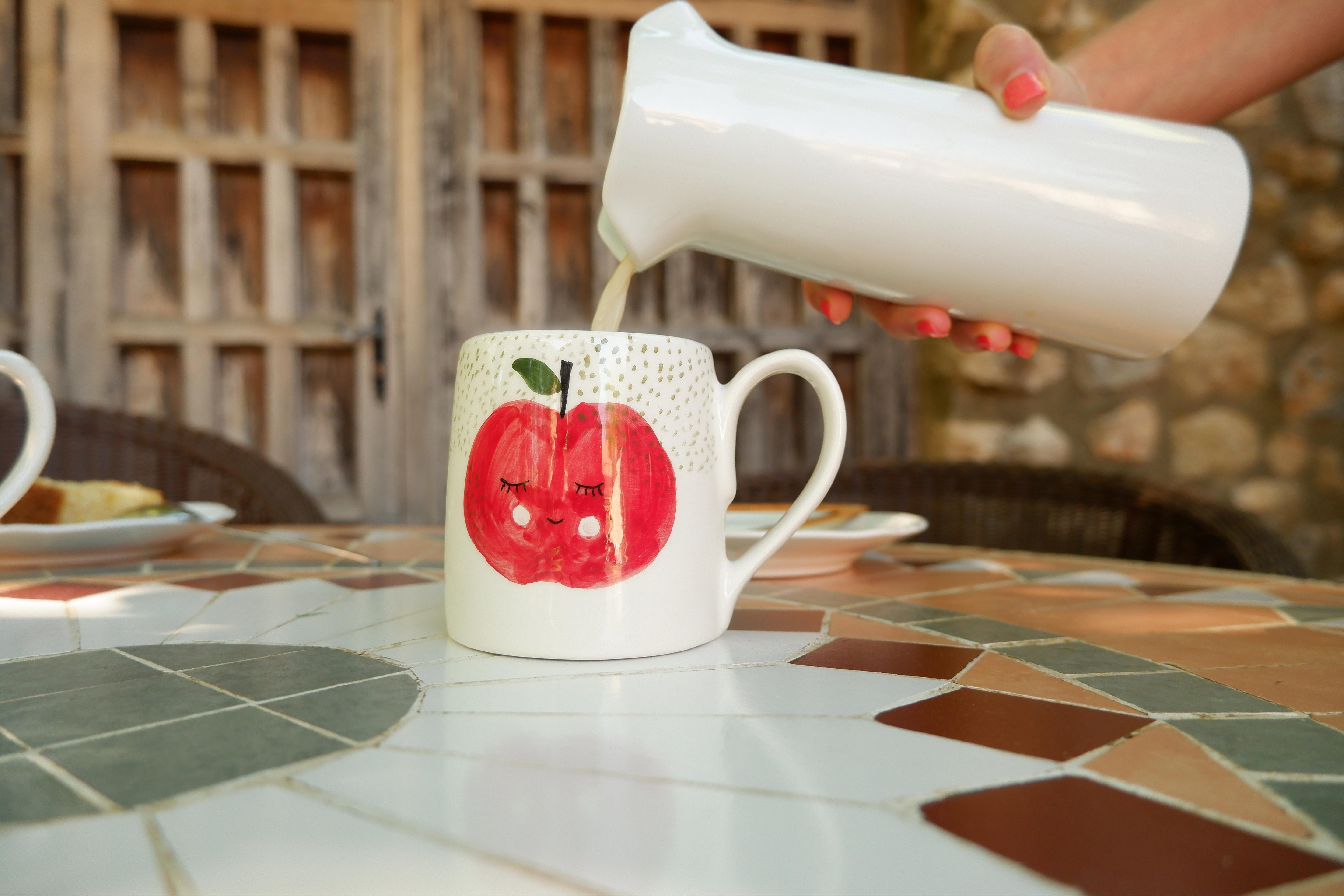 Paula Mug Apple