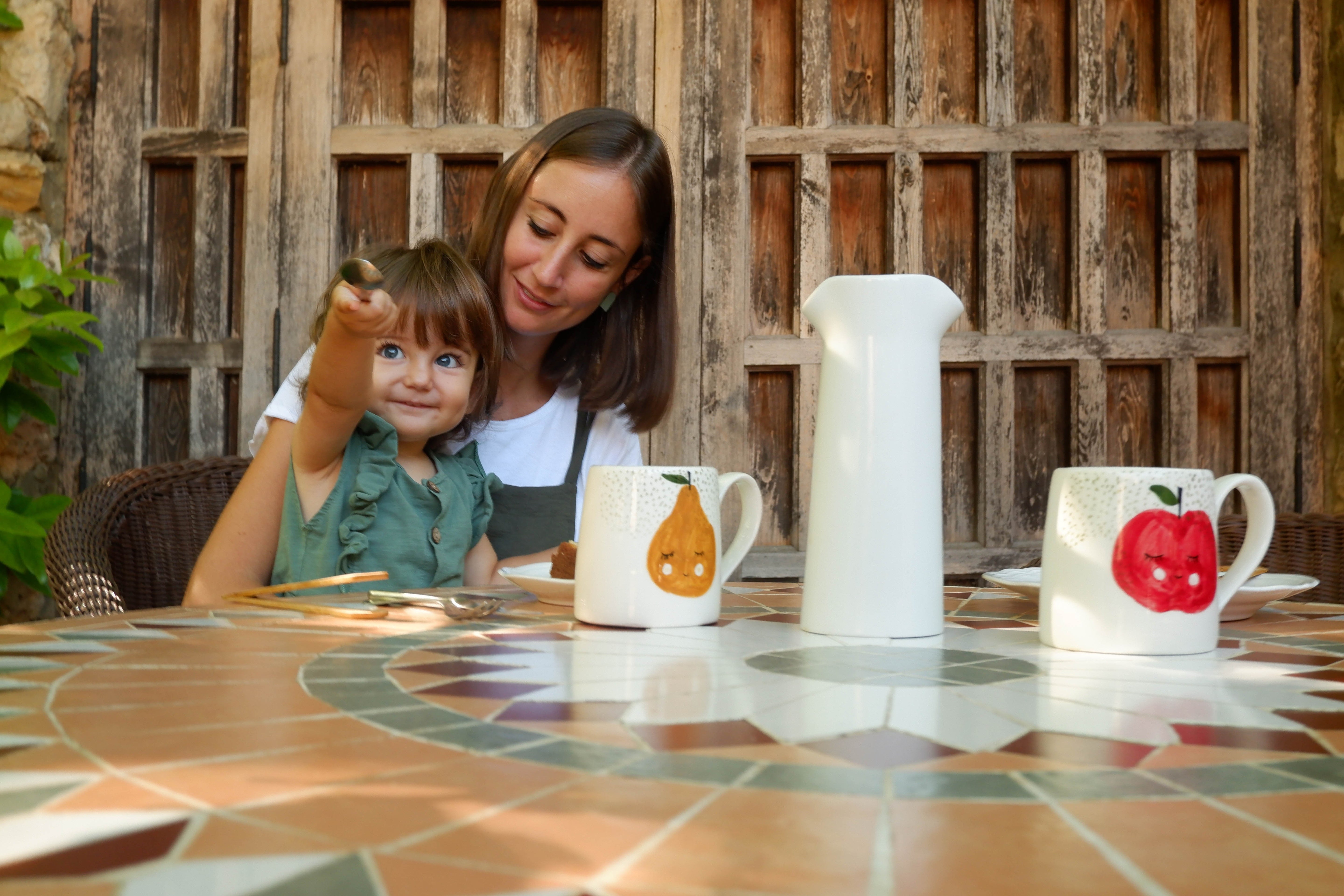 Paula Mug Apple