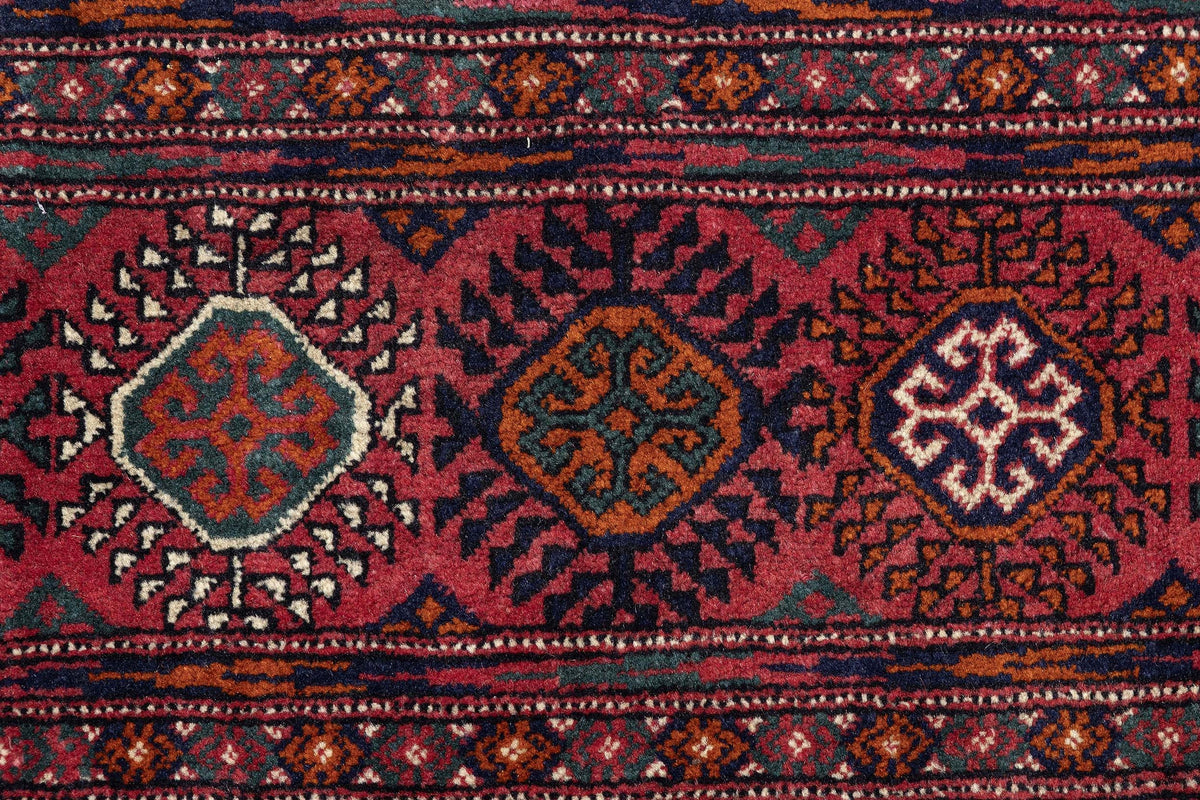 Alfombra Bukhara 100% lana.