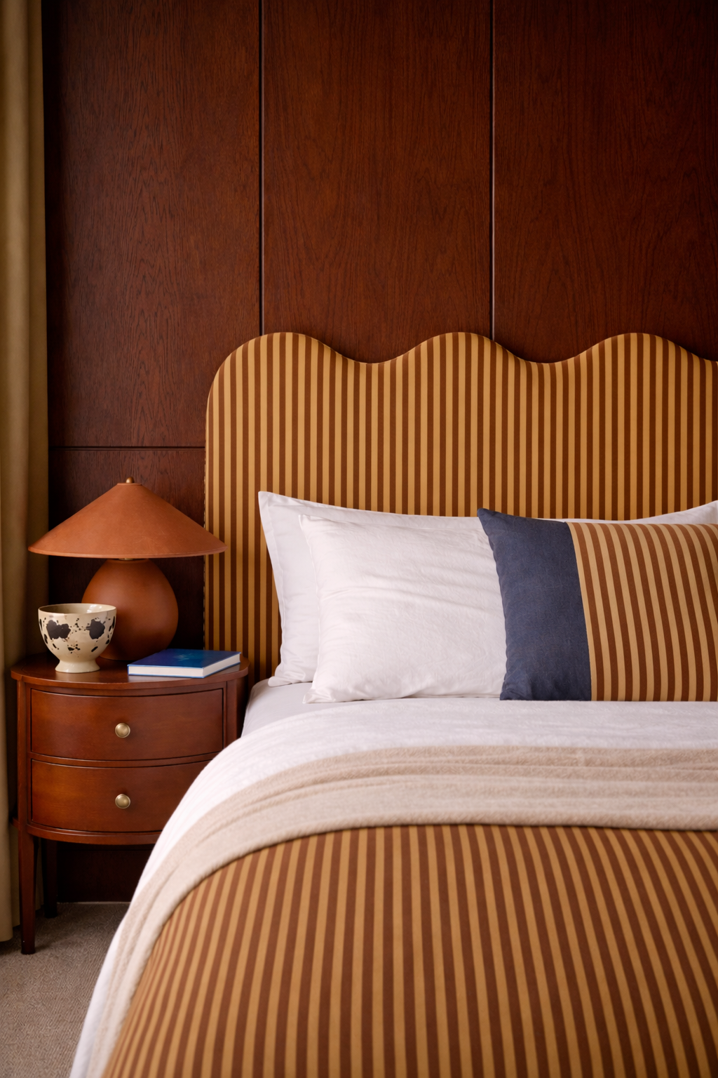 Cabecero Wavy Tapizado Terciopelo Cama 150cm Gold-Toffee
