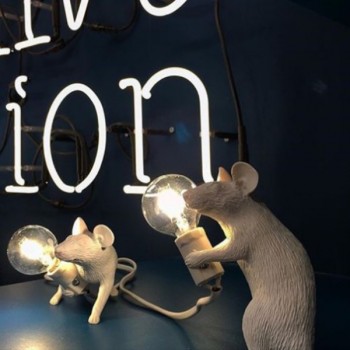 Mouse Lamp Sitting