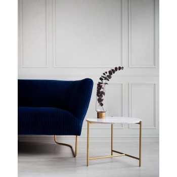 Morgans Table (white)