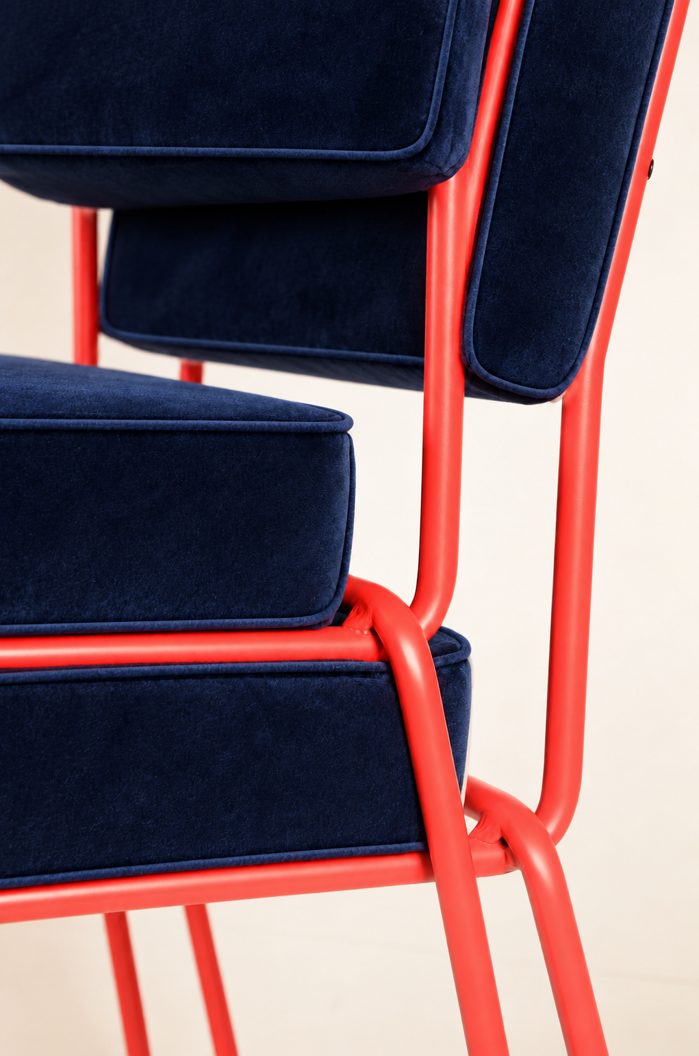 Silla Maura Roja Tapizado Velvet  Azul PRE-ORDER