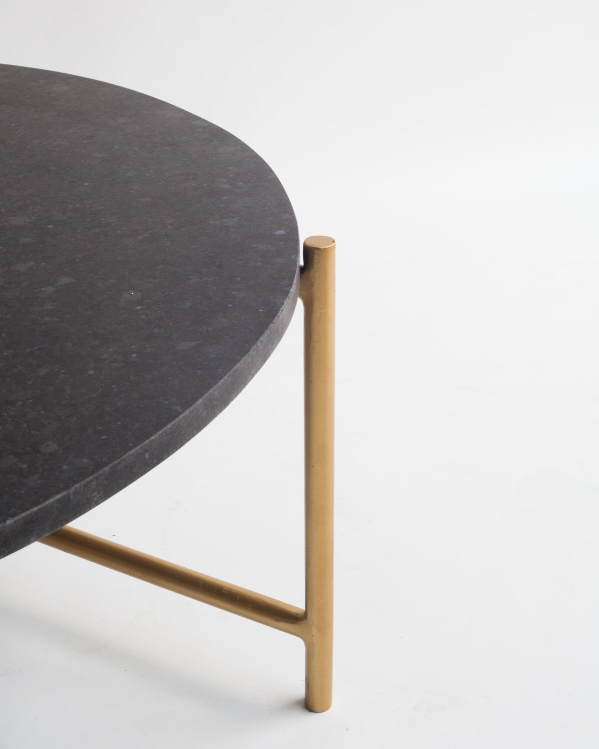 Morgans Table (black)