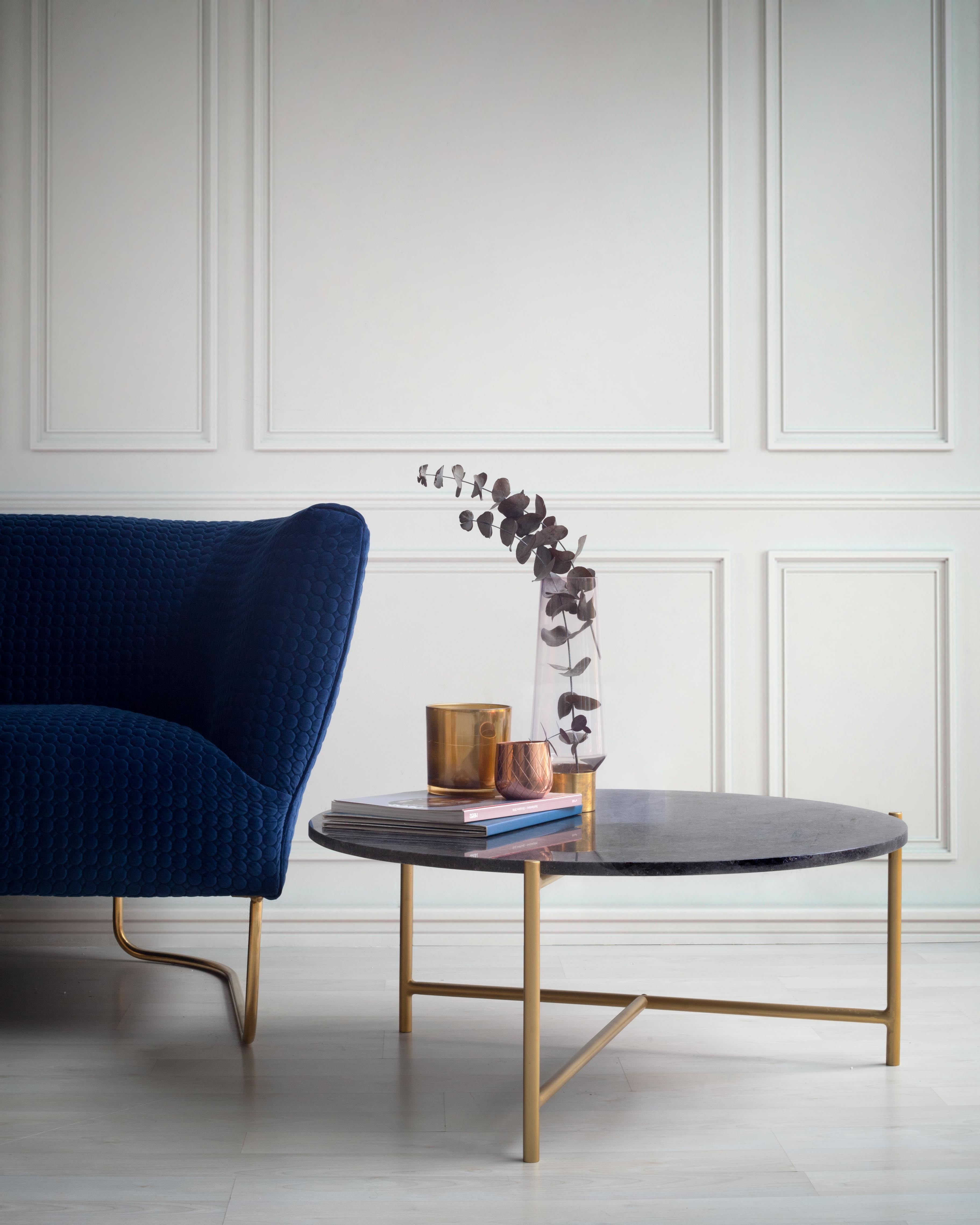 Morgans Table (black)
