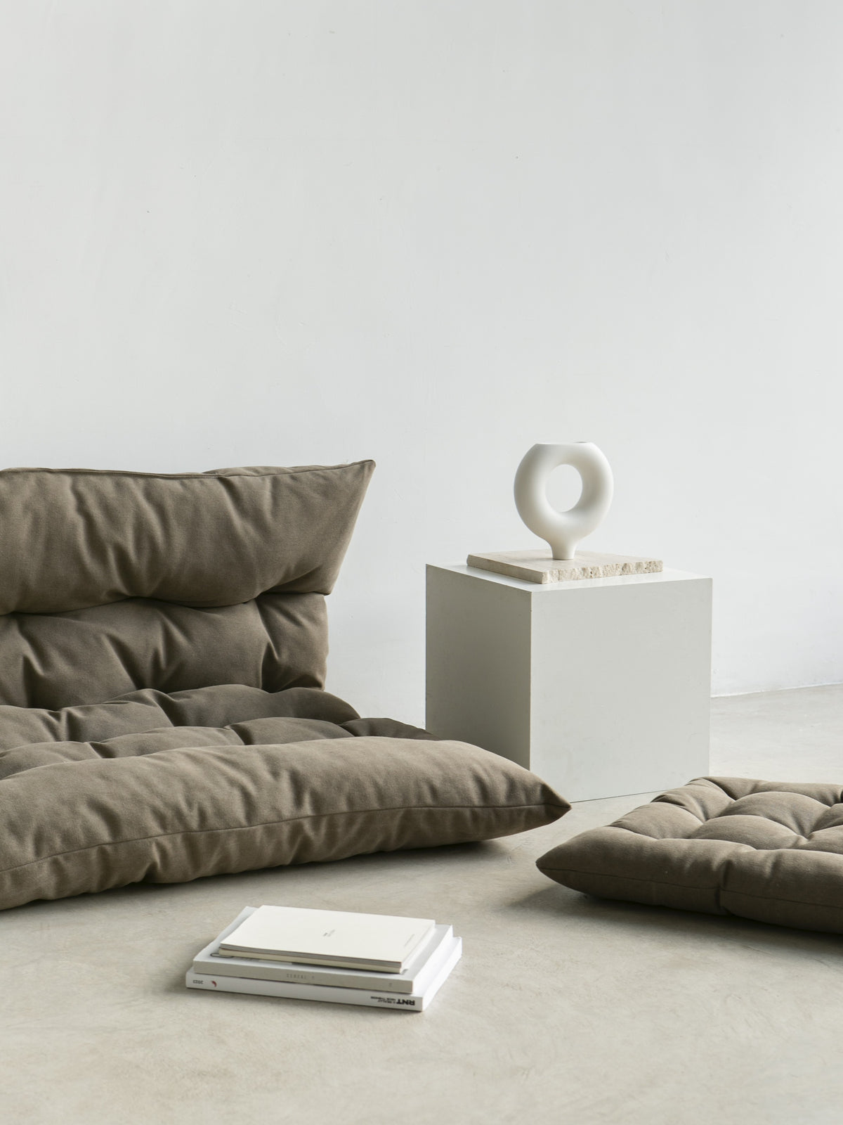 Colchón Futon de suelo marron