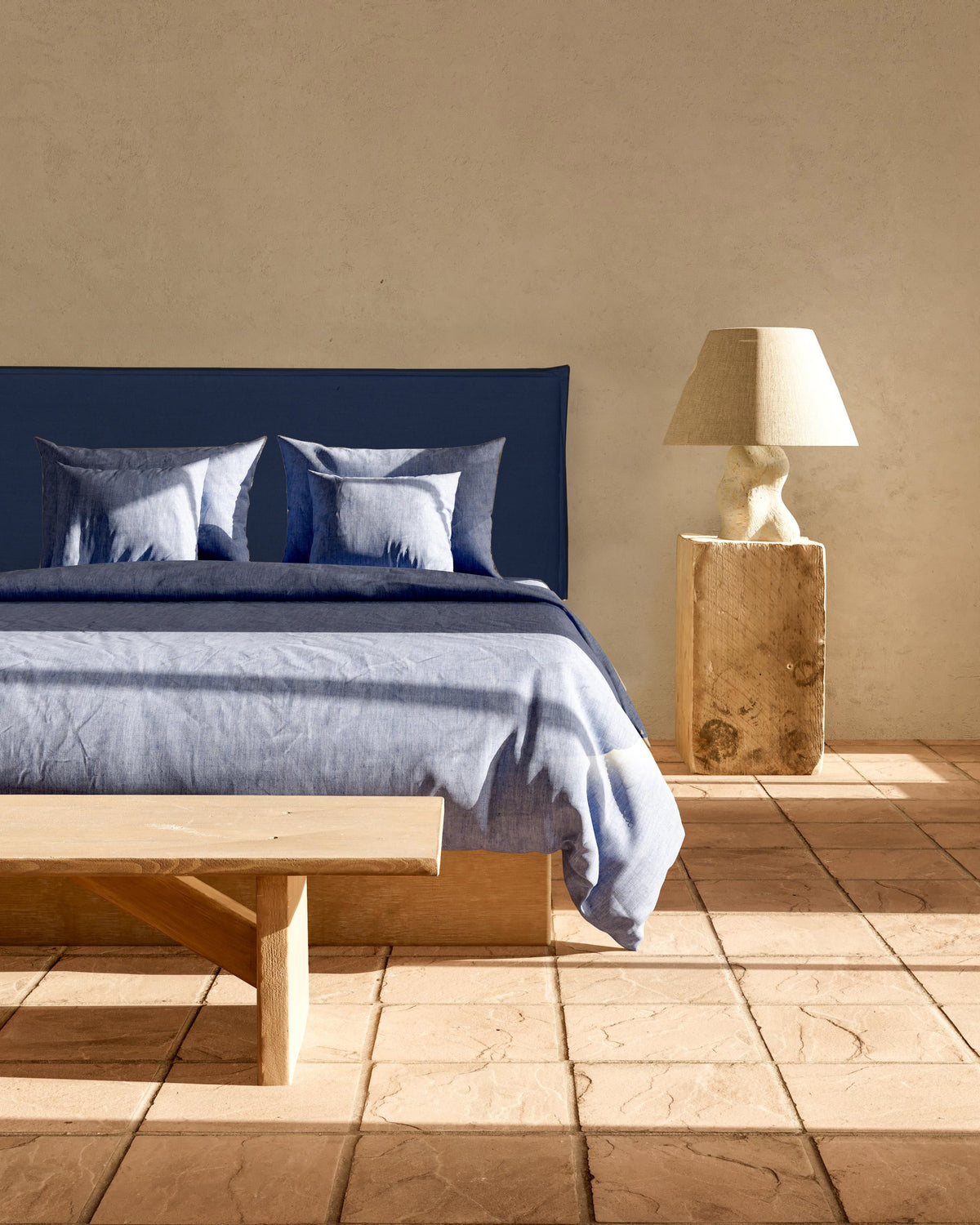 Cabecero tapizado Lino 135  Edmond Blue