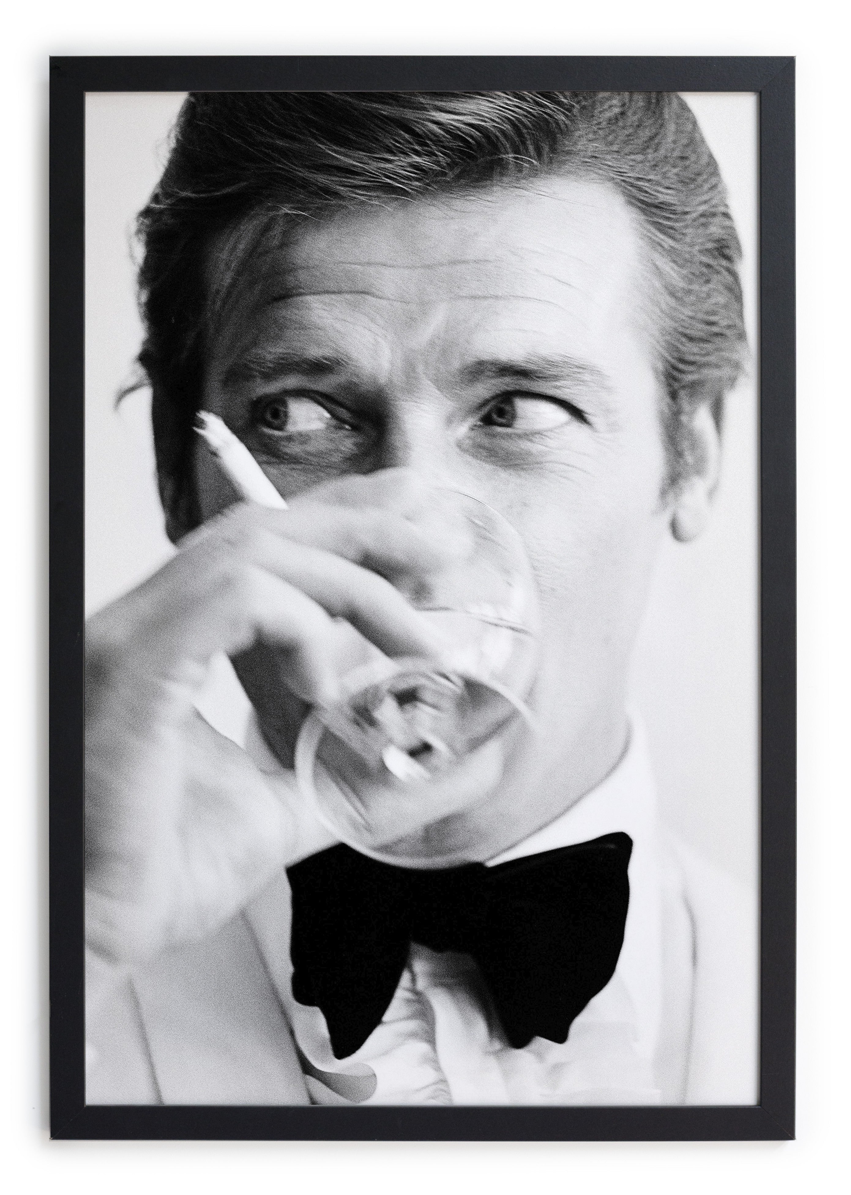 Cuadro Moldura Negra 40x30 (James Bond)