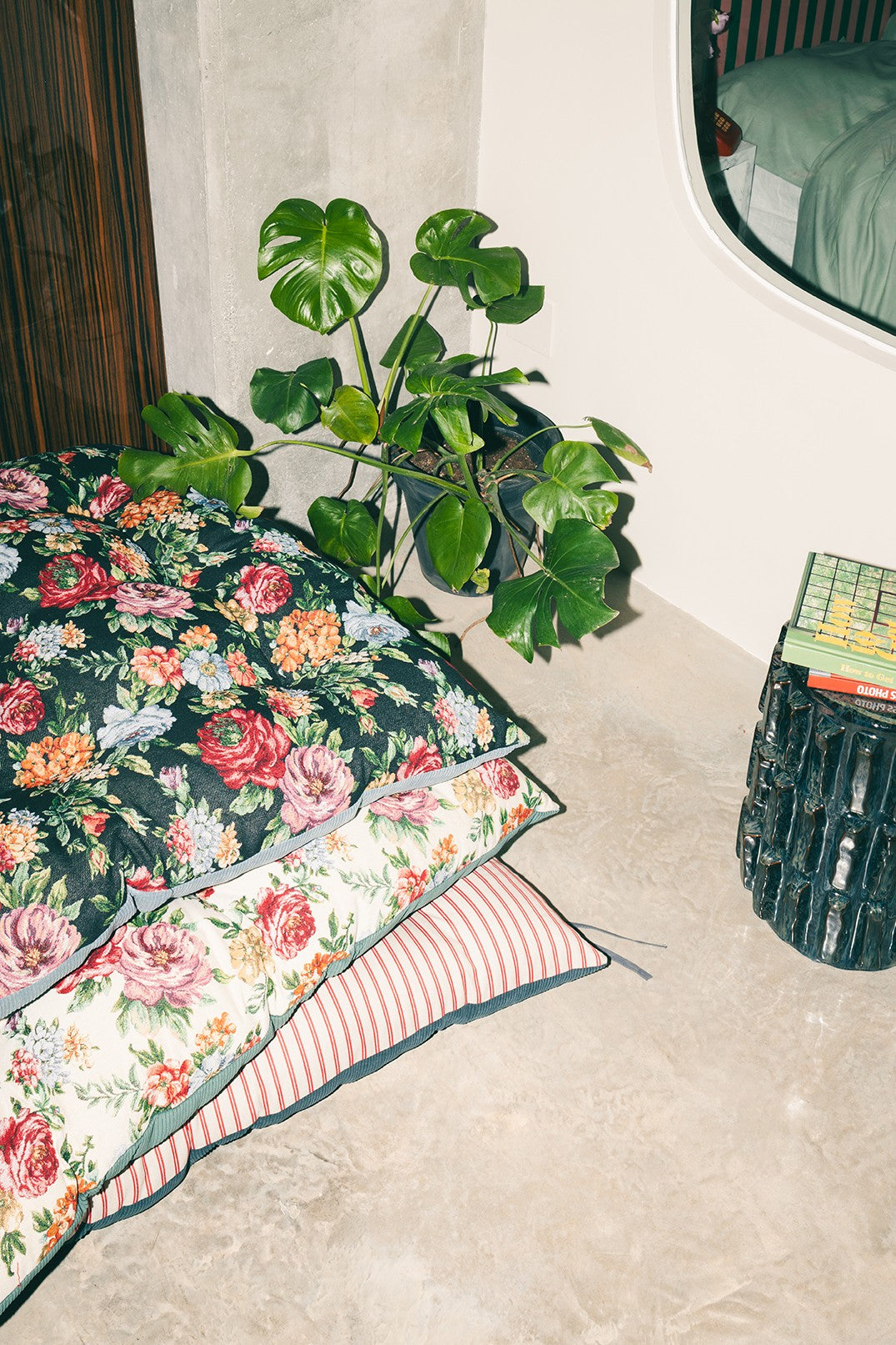 Futon suelo 100X120 Rosalia Negro