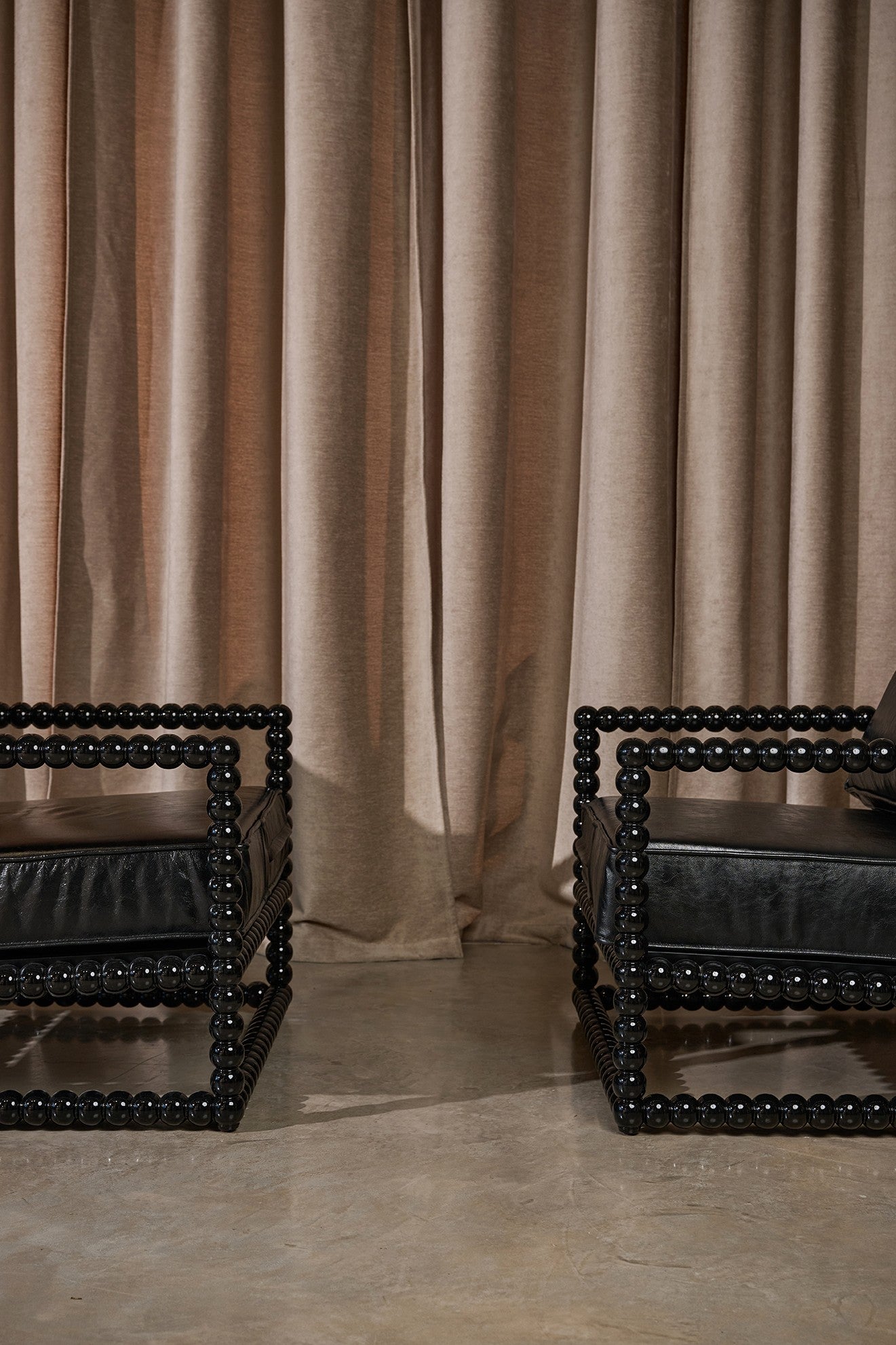 Sillón Buendía Cuero Negro