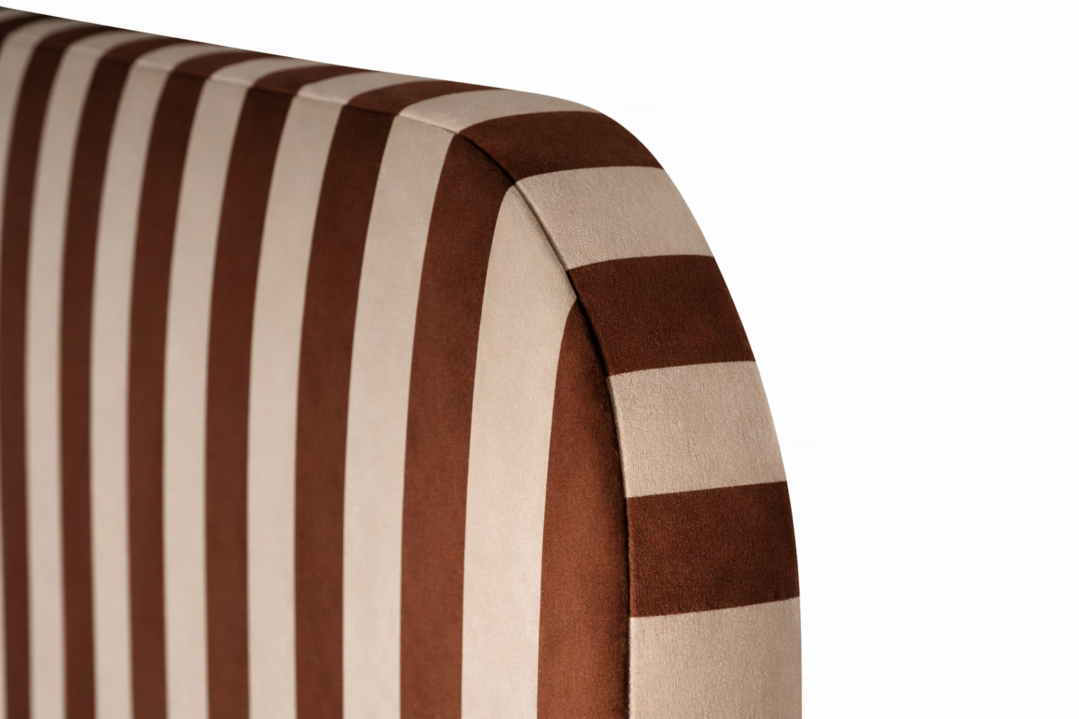 Cabecero Eddie Tapizado Terciopelo Cama 150cm Underwood