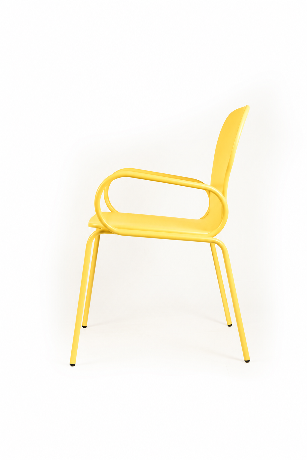 Silla Mafalda Lacada Amarilla  PRE-ORDER