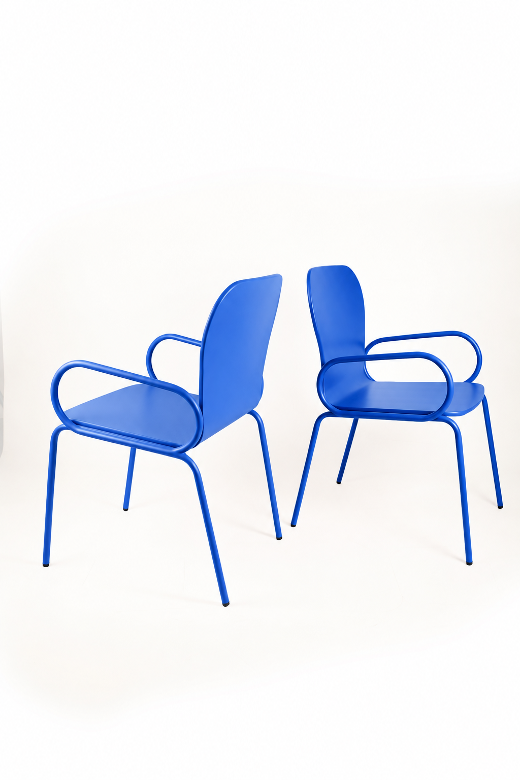 Silla Mafalda Lacada Azul Pruss  PRE-ORDER
