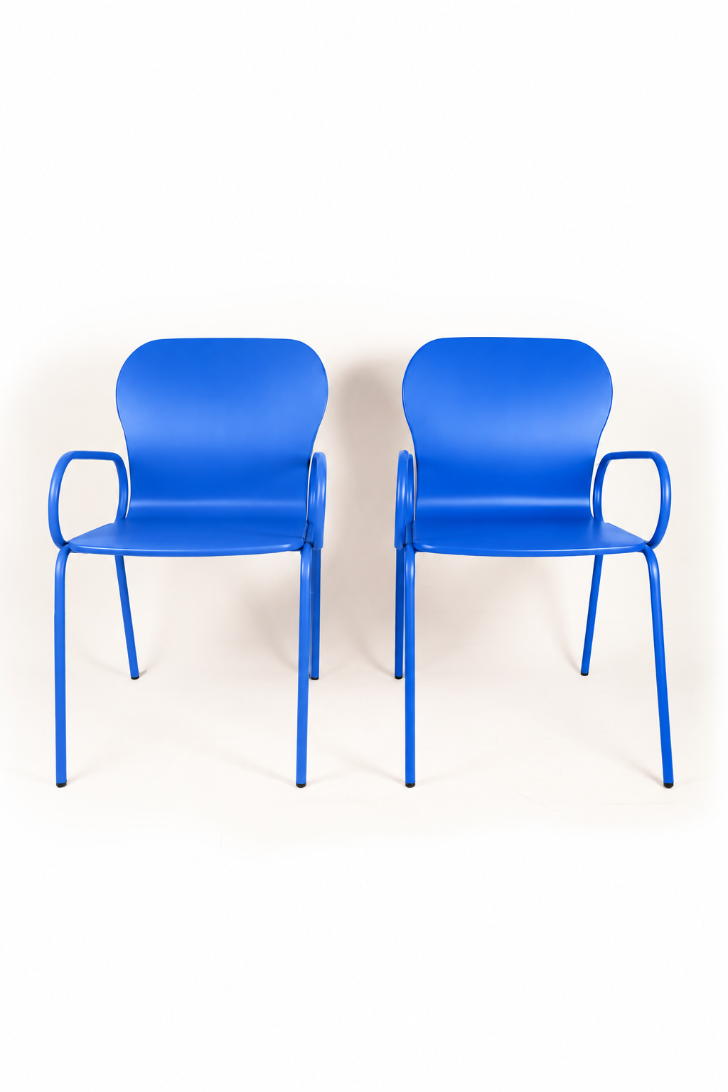 Silla Mafalda Lacada Azul Pruss  PRE-ORDER