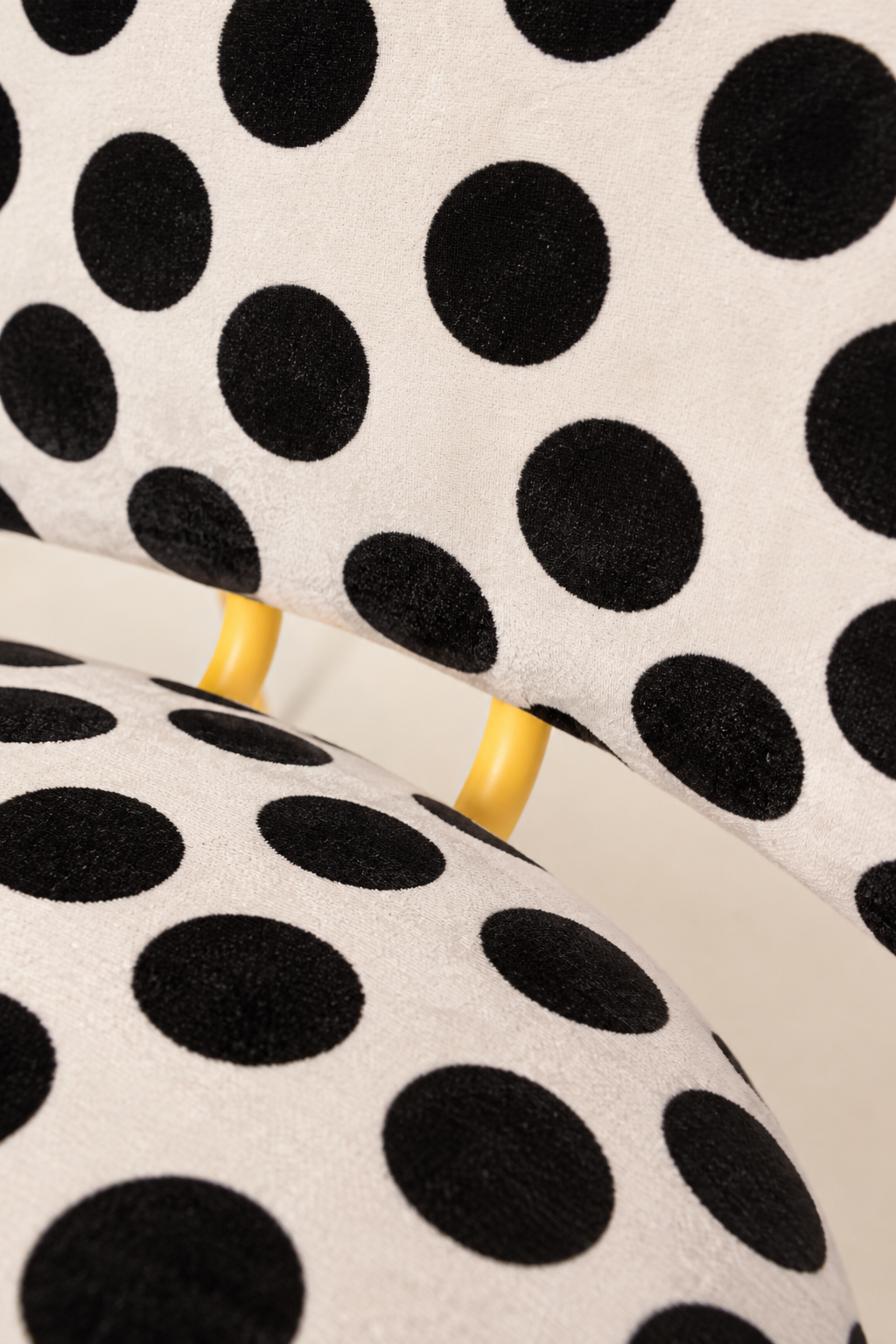 Silla Clarita Amarilla Tapizado Vichy Dots Pre-Order